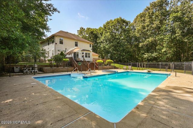 47 Cottonwood Drive, Jackson, NJ 08527