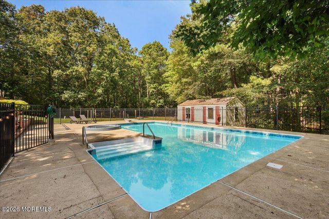 47 Cottonwood Drive, Jackson, NJ 08527