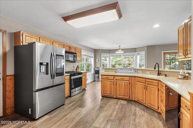 47 Cottonwood Drive, Jackson, NJ 08527