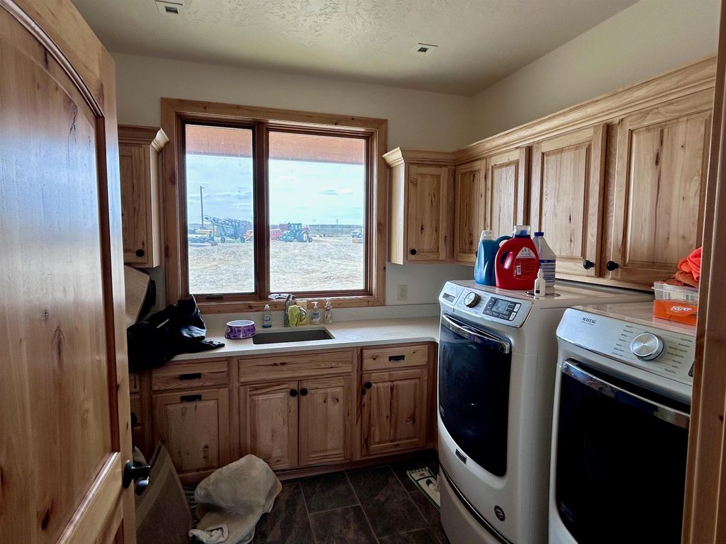 3141 Road 26 1/2, Greybull, WY 82426 photo 34