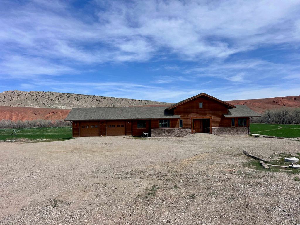 3141 Road 26 1/2, Greybull, WY 82426 photo 7