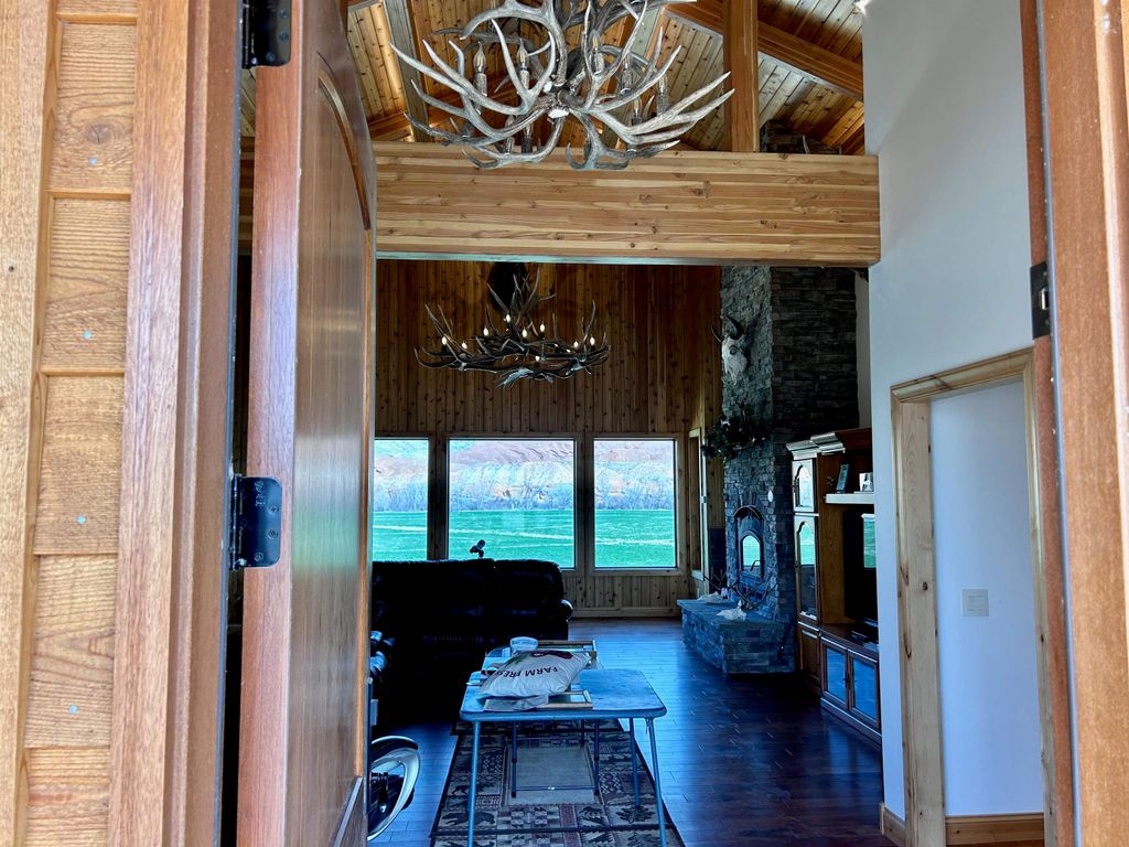 3141 Road 26 1/2, Greybull, WY 82426 photo 9