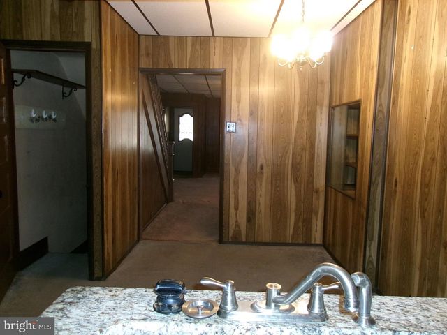 201 N GEORGE ST, Pottsville, PA 17901