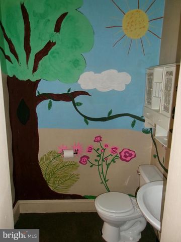 201 N GEORGE ST, Pottsville, PA 17901