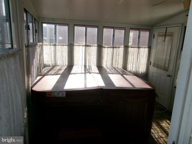 201 N GEORGE ST, Pottsville, PA 17901