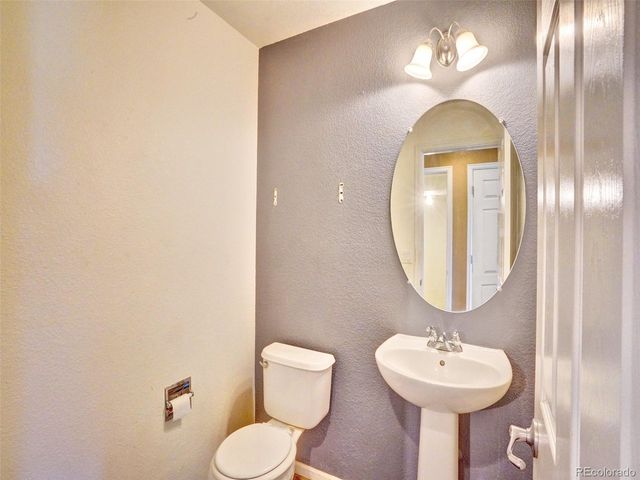 13845 Elizabeth St, Thornton, CO 80602