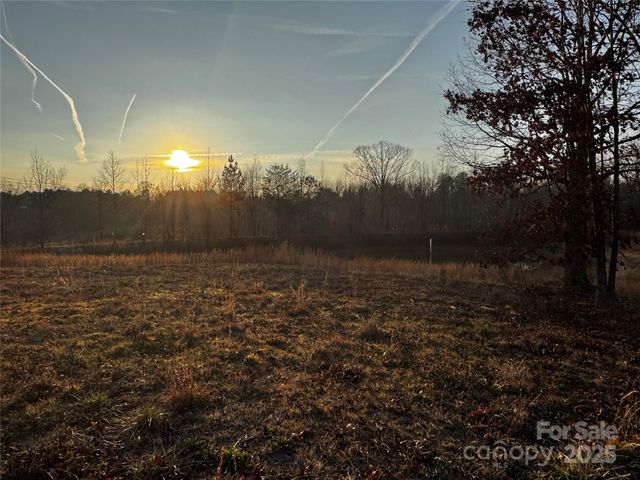 134 Charcoal Road, Cherryville, NC 28021