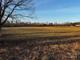 134 Charcoal Road, Cherryville, NC 28021