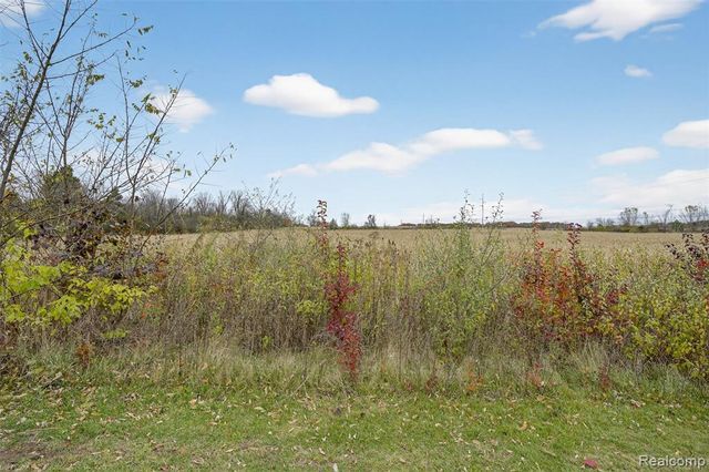 6434 Bristol Road, Swartz Creek, MI 48473