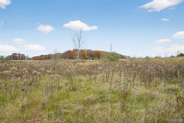 6434 Bristol Road, Swartz Creek, MI 48473