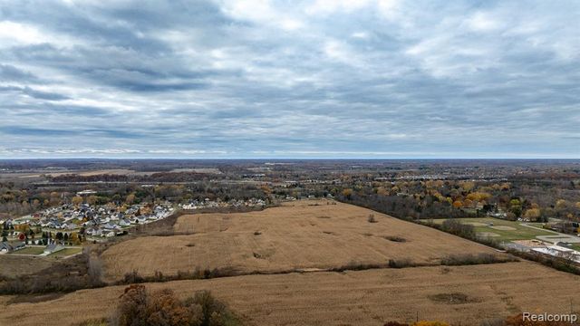 6434 Bristol Road, Swartz Creek, MI 48473