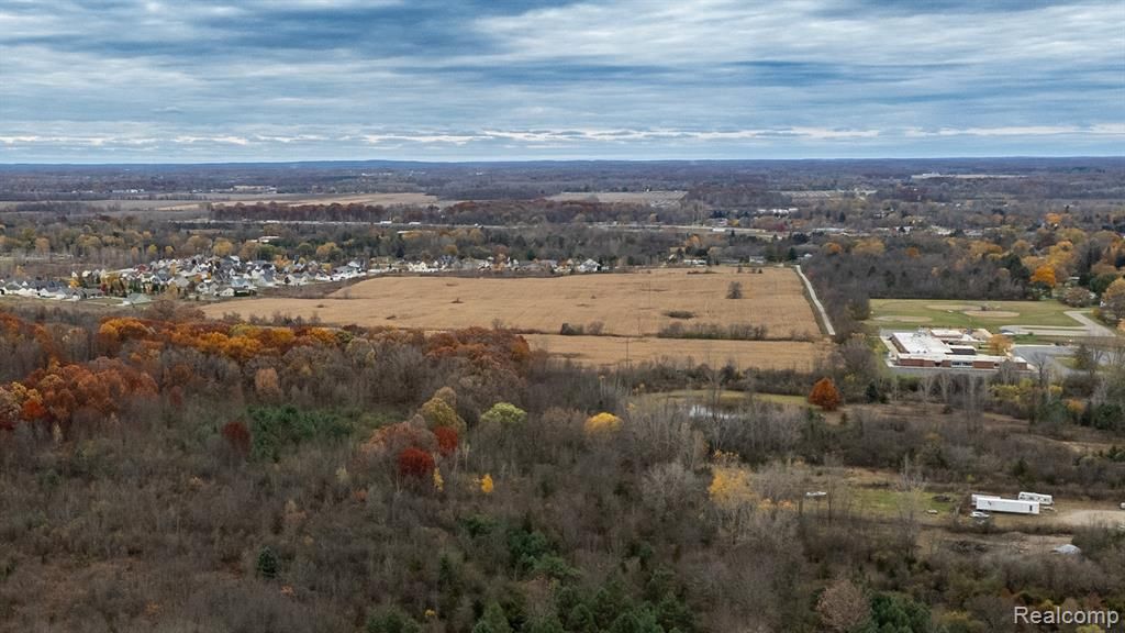 6434 Bristol Road, Swartz Creek, MI 48473