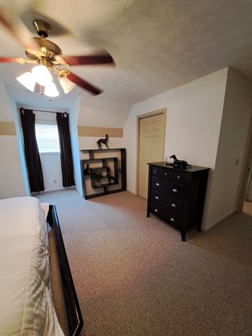 809 Hillside Dr, Springfield, TN 37172