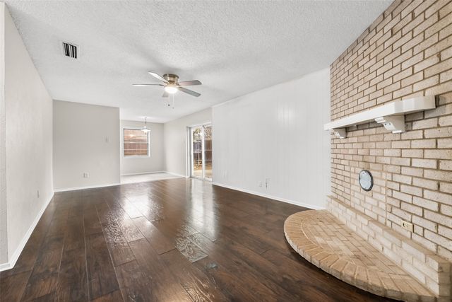 1319 Saturn Drive, Cedar Hill, TX 75104