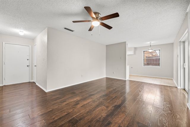 1319 Saturn Drive, Cedar Hill, TX 75104