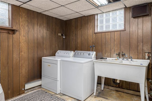 810 Summerlea Ave, City Of Washington, PA 15301