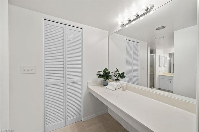 5550 Heron Point DR 1702, Naples, FL 34108