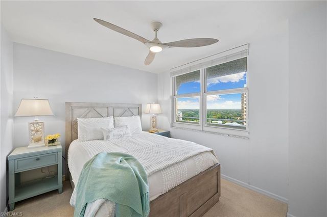 5550 Heron Point DR 1702, Naples, FL 34108