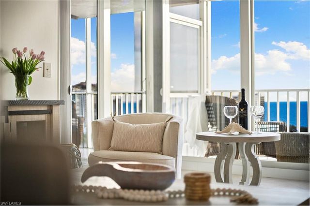 5550 Heron Point DR 1702, Naples, FL 34108