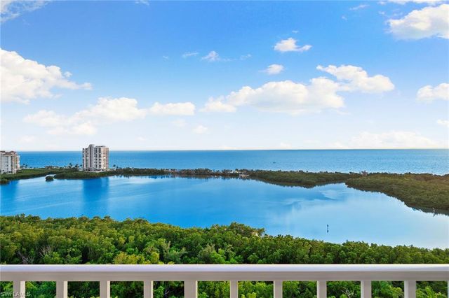 5550 Heron Point DR 1702, Naples, FL 34108