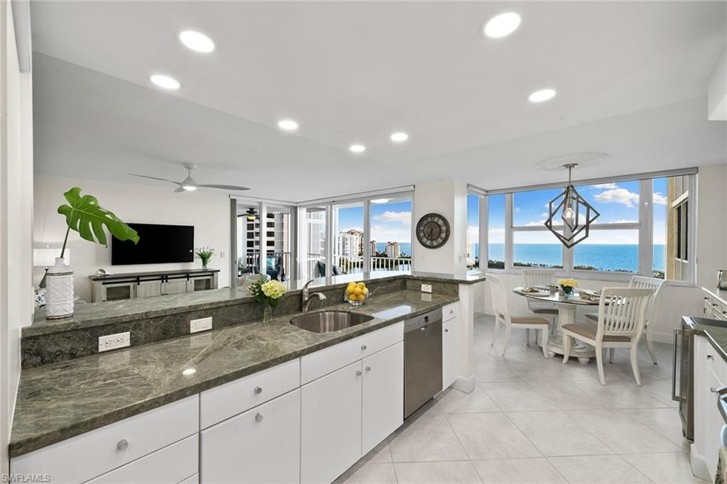 5550 Heron Point DR 1702, Naples, FL 34108