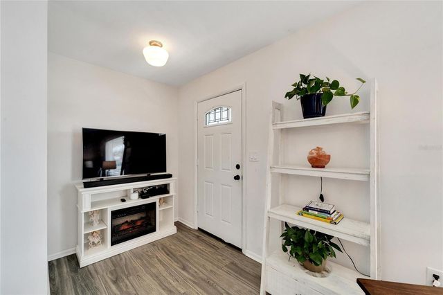 1216 HACIENDA DRIVE, Sun City Center, FL 33573