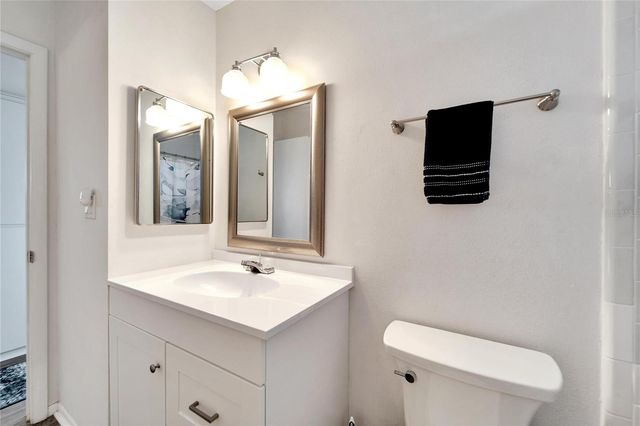 1216 HACIENDA DRIVE, Sun City Center, FL 33573