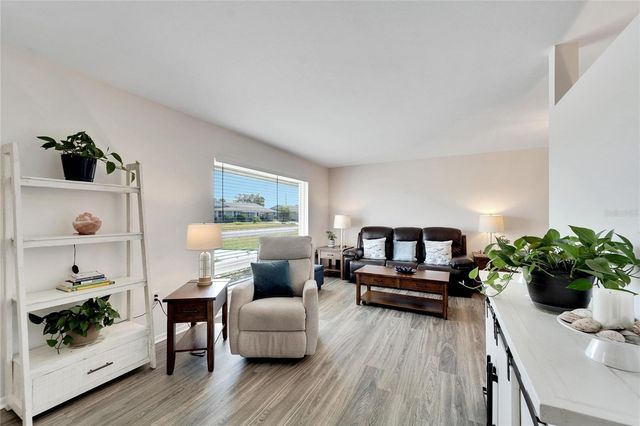 1216 HACIENDA DRIVE, Sun City Center, FL 33573