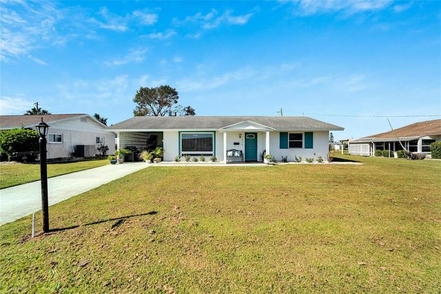 1216 HACIENDA DRIVE, Sun City Center, FL 33573