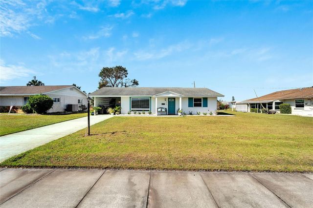 1216 HACIENDA DRIVE, Sun City Center, FL 33573