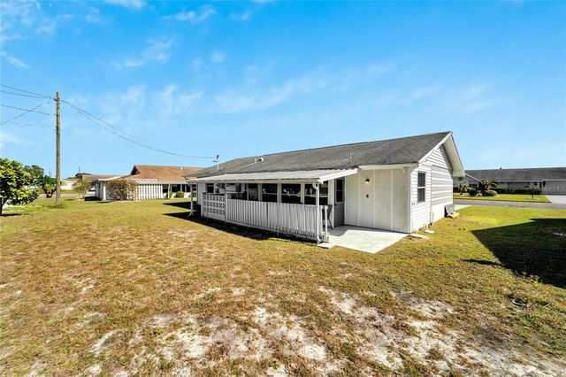 1216 HACIENDA DRIVE, Sun City Center, FL 33573