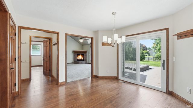 8211 Fallen Pine Court, Fort Wayne, IN 46815