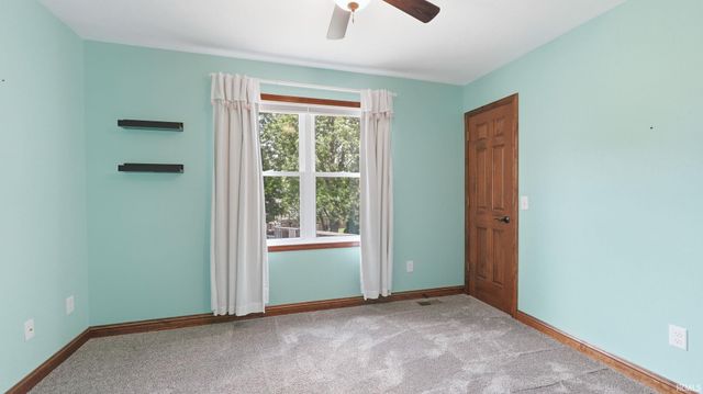 8211 Fallen Pine Court, Fort Wayne, IN 46815