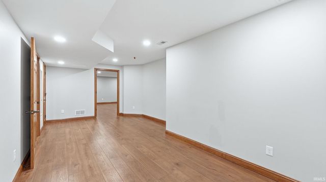 8211 Fallen Pine Court, Fort Wayne, IN 46815