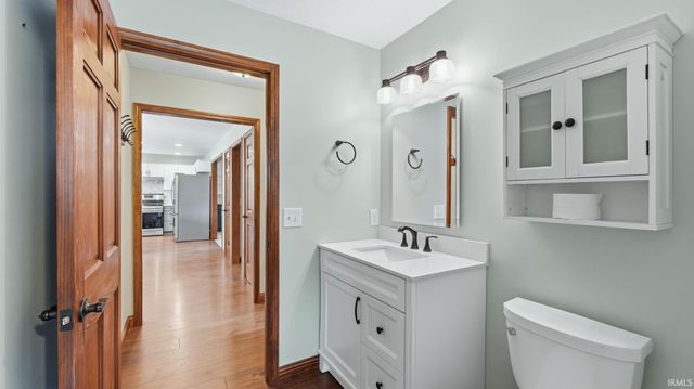 8211 Fallen Pine Court, Fort Wayne, IN 46815