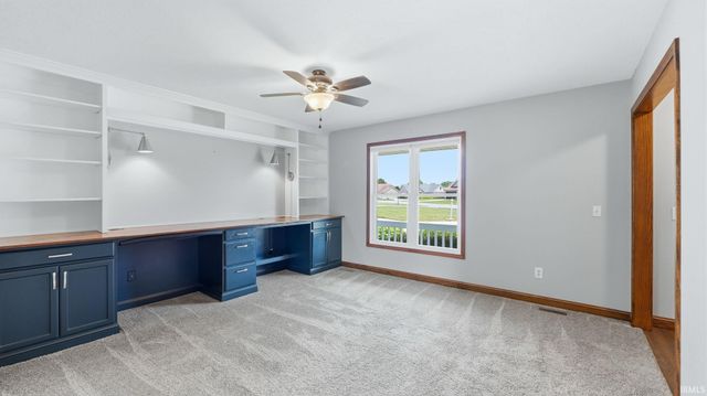 8211 Fallen Pine Court, Fort Wayne, IN 46815