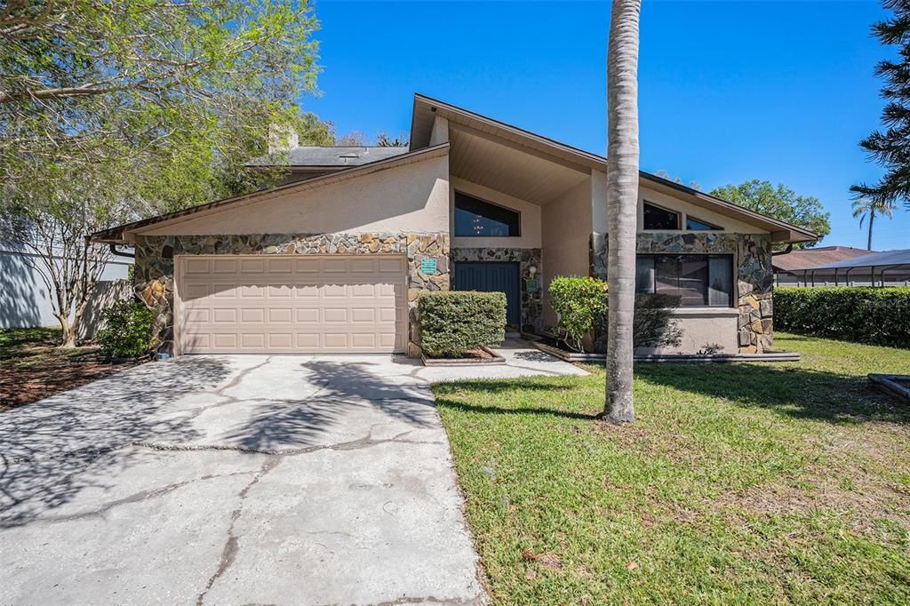 16405 ASHWOOD DRIVE, Tampa, FL 33624