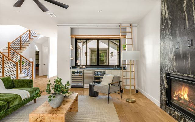 5430 Belmont Avenue, Dallas, TX 75206