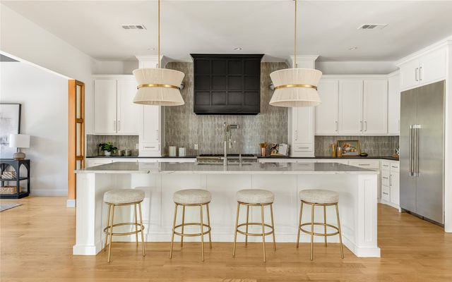 5430 Belmont Avenue, Dallas, TX 75206