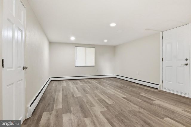 2893 SUNSET DR, Dallastown, PA 17313