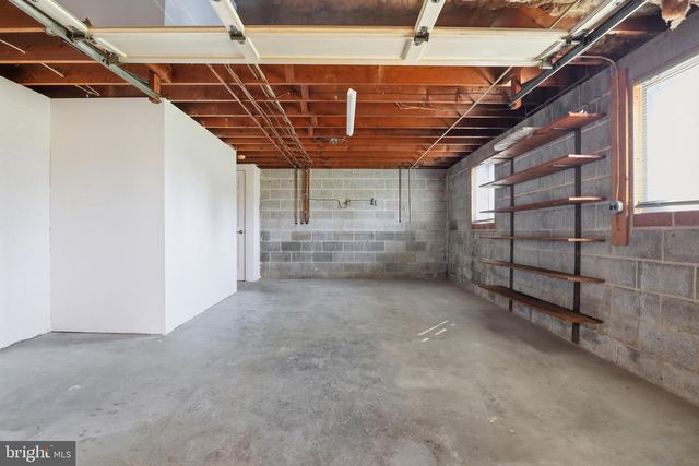 2893 SUNSET DR, Dallastown, PA 17313