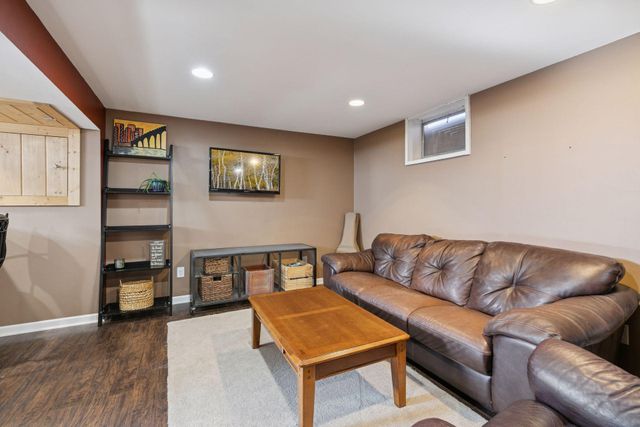 1186 Quincy Street, Shakopee, MN 55379