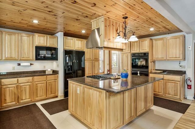 2230 S Riverside Drive, Beloit, WI 53511
