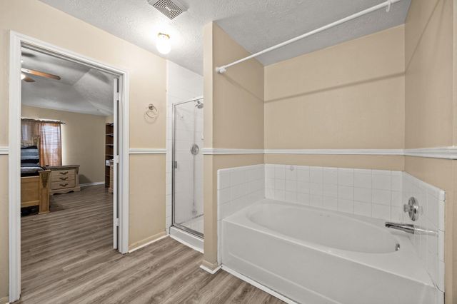 2526 Tomsbrook Drive, Houston, TX 77067