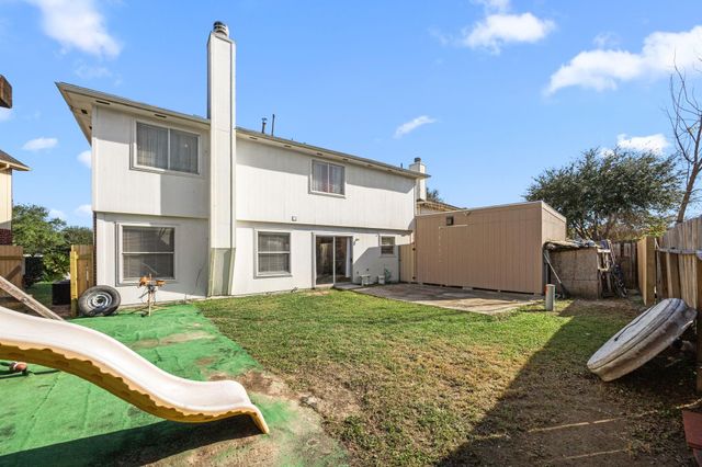 2526 Tomsbrook Drive, Houston, TX 77067