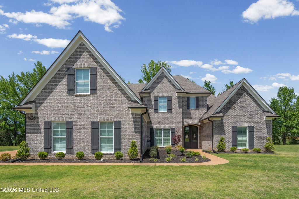 1626 Ashtons Lane, Hernando, MS 38632
