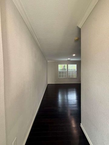 9623 Elmview Place 1, Houston, TX 77080