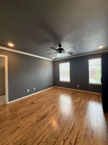 9623 Elmview Place 1, Houston, TX 77080
