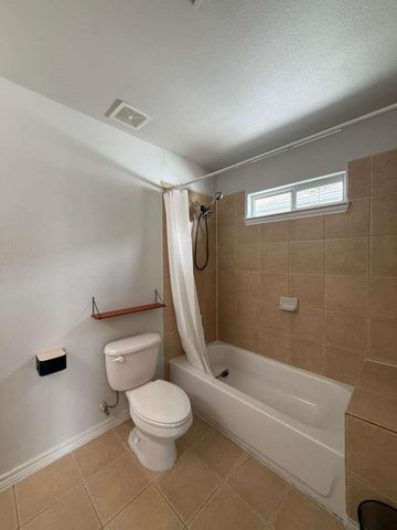 9623 Elmview Place 1, Houston, TX 77080