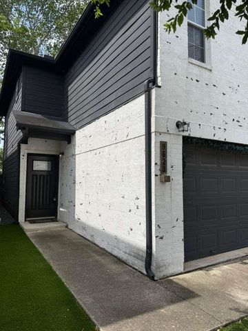 9623 Elmview Place 1, Houston, TX 77080